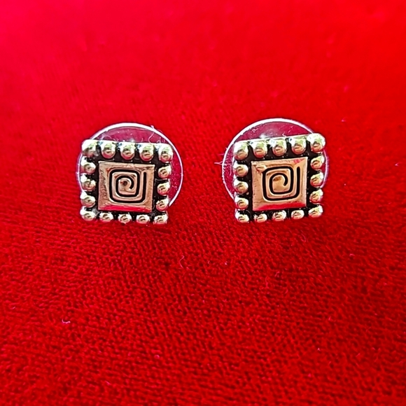 Jewelry - Square Silvertone Stud Earrings